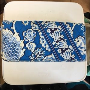 Vera Bradley Travel Wallet - Blue Lagoon